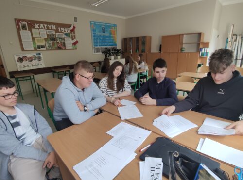 Komisja w obecności Mężów Zaufania liczy głosy